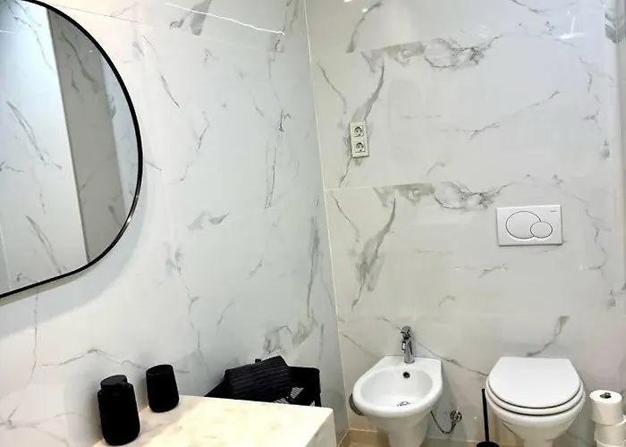 Διαμέρισμα Elegant & Cozy