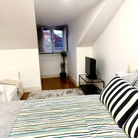 Elegant & Cozy Appartamento Lisbona